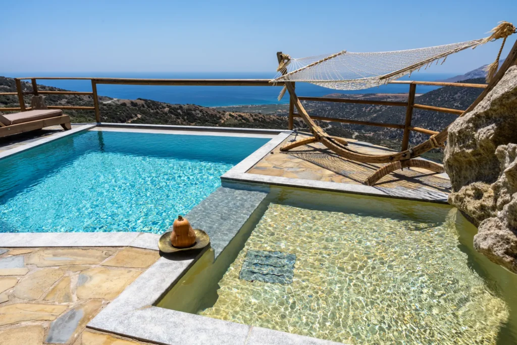 Private pool and hammock overlooking the sea at Vorénia Horizon, South Crete